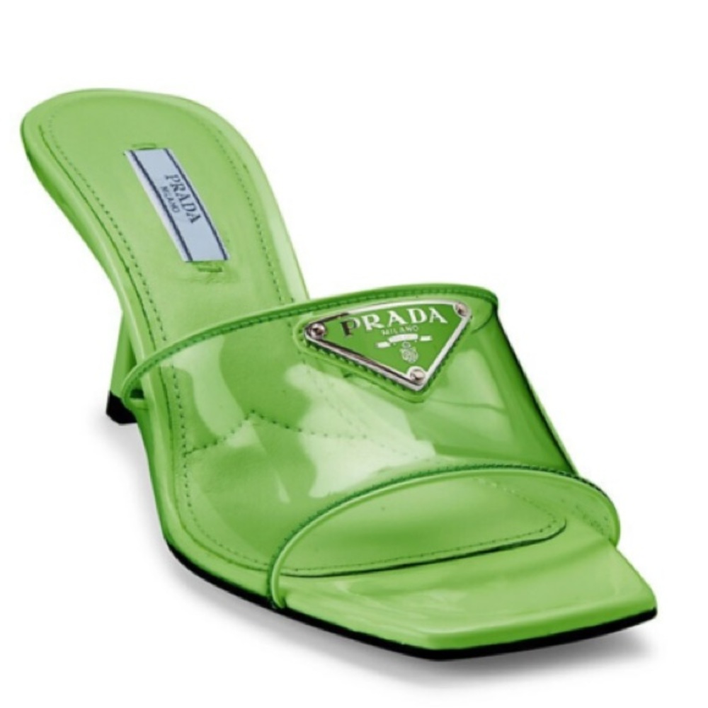 Worn 1x green Prada kitten heels size 40. Comes with original box and packaging.